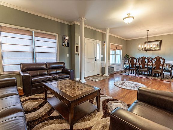 5th image of 2140 Eagles Landing Dr
