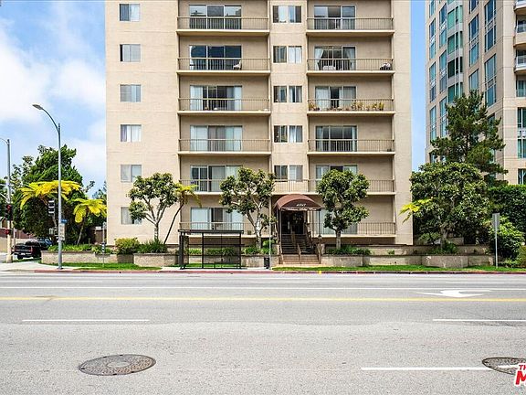 2nd image of 10747 Wilshire Blvd APT 502