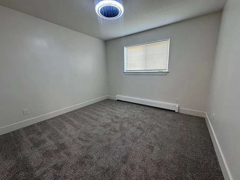210 W 1100 N — Photo 12