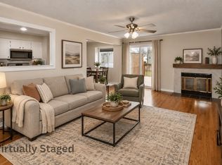 4721 71st St, Urbandale, IA 50322