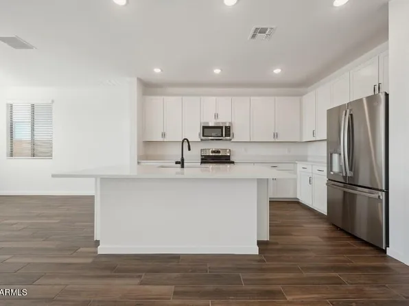 7443 W Nicolet Ave, Glendale, AZ 85303