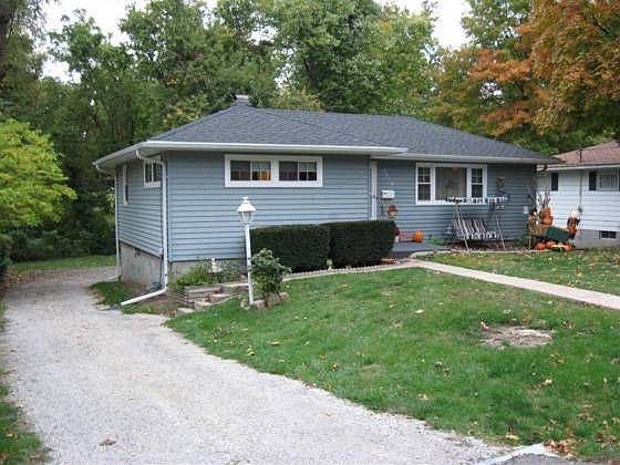 1st image of 2610 N 32nd St