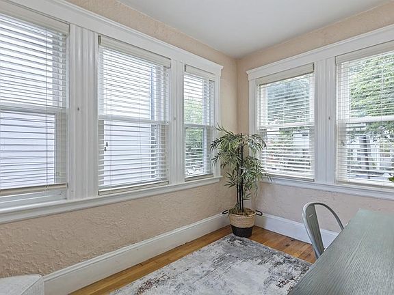 5th image of 84 Lawton St #1