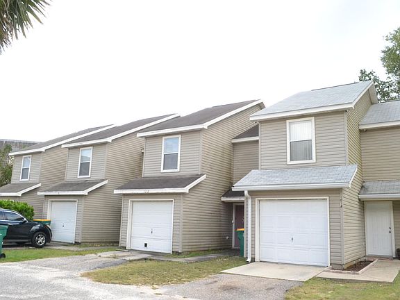 3rd image of 1012 Rockport Dr #1012