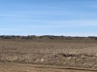 3 Labrador Dr, Mandan, ND 58554