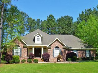 54 Steep Holw, Hattiesburg, MS 39402