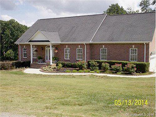 1st image of 130 Polie Ln