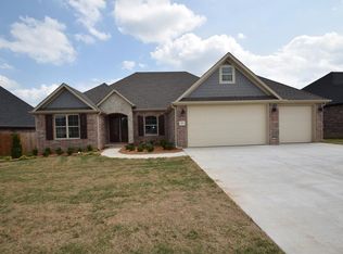 255 Penzo Ave, Springdale, AR 72762