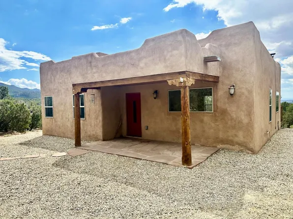 25 Tatanka Trail, Ranchos de Taos, NM 87557