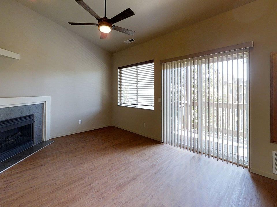 1st image of 5264 NE 121st Ave #144
