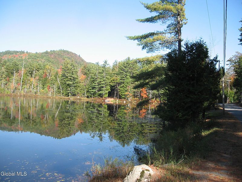 2nd image of 386 Beaver Pond Road