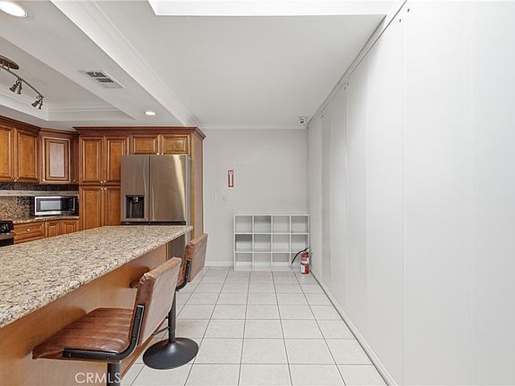 5th image of 7803 Allott Ave