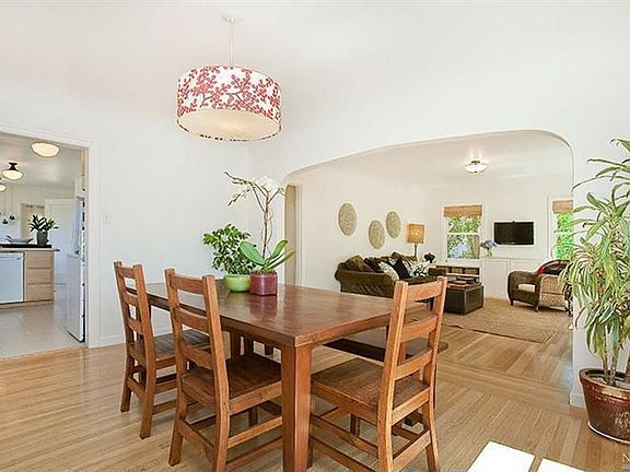 5th image of 31 Santa Barbara Ave