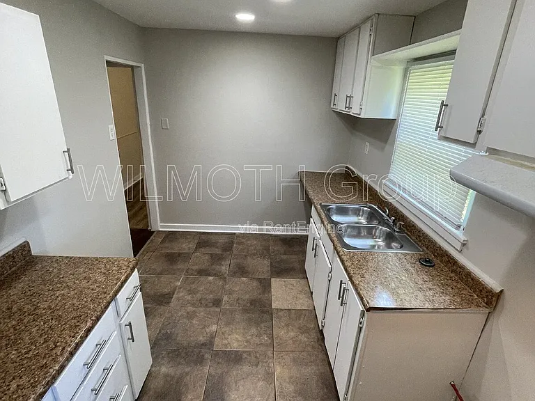 6267 E 24th St — Photo 5