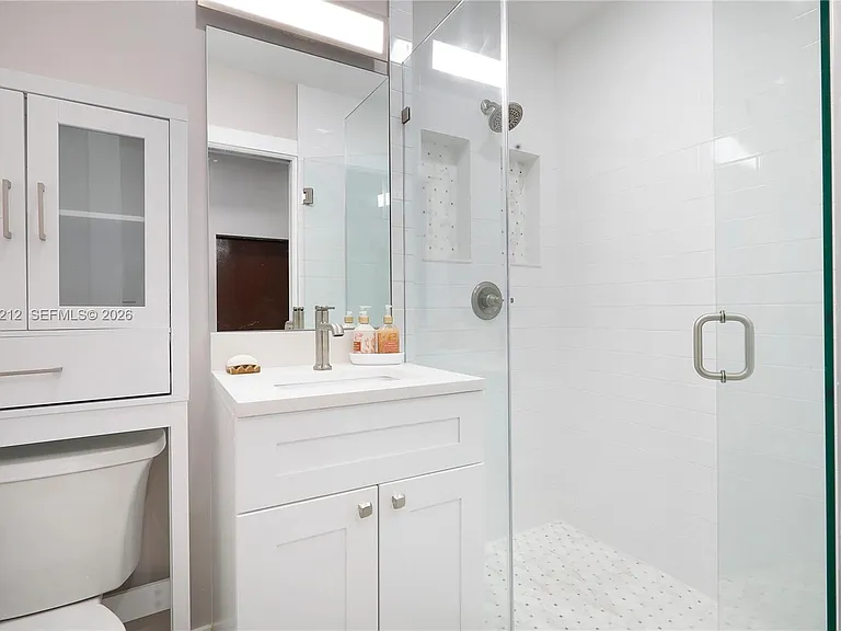 2368 SW 21st St #SIDE — Photo 2
