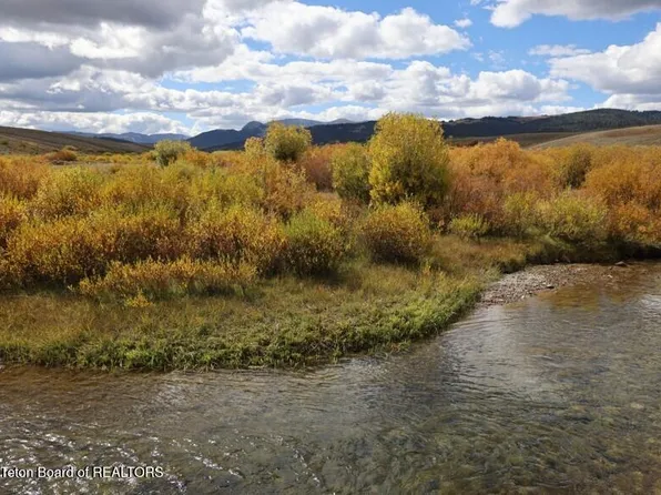 616 N Cottonwood Rd, Big Piney, WY 83113