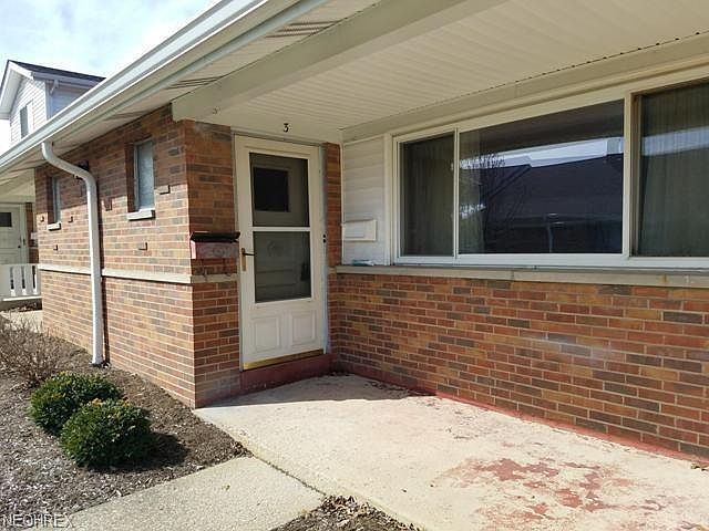 1st image of 25555 Country Club Blvd Unit 3