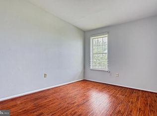 5430 Autumn Dr, Harrisburg, PA 17111