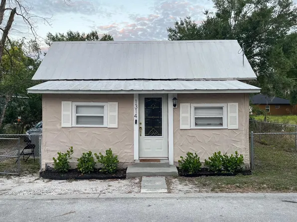 1314 Shepherd Ave, Sanford, FL 32771
