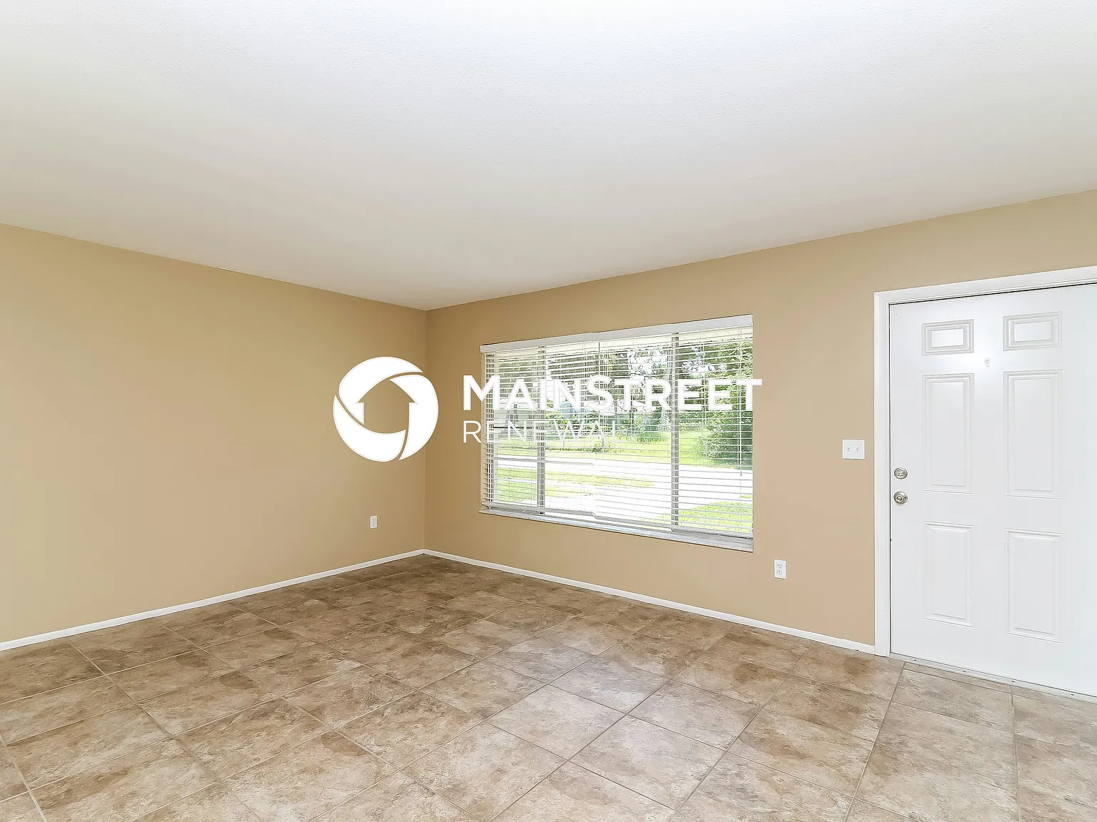 3685 Avanti Circle — Photo 4