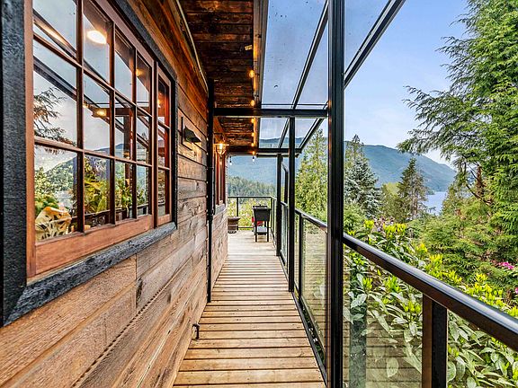 4th image of 3543 Bedwell Bay Rd