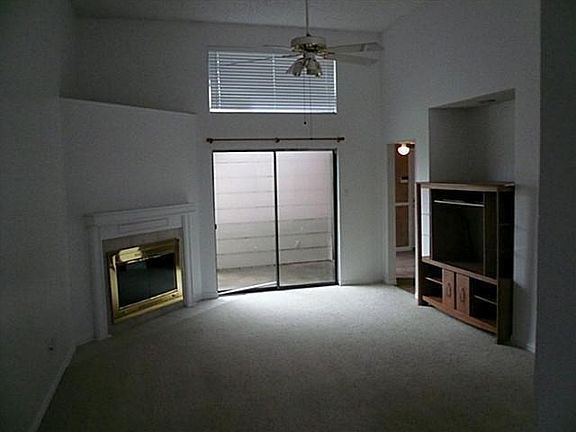 3rd image of 9006 Woodlake Dr