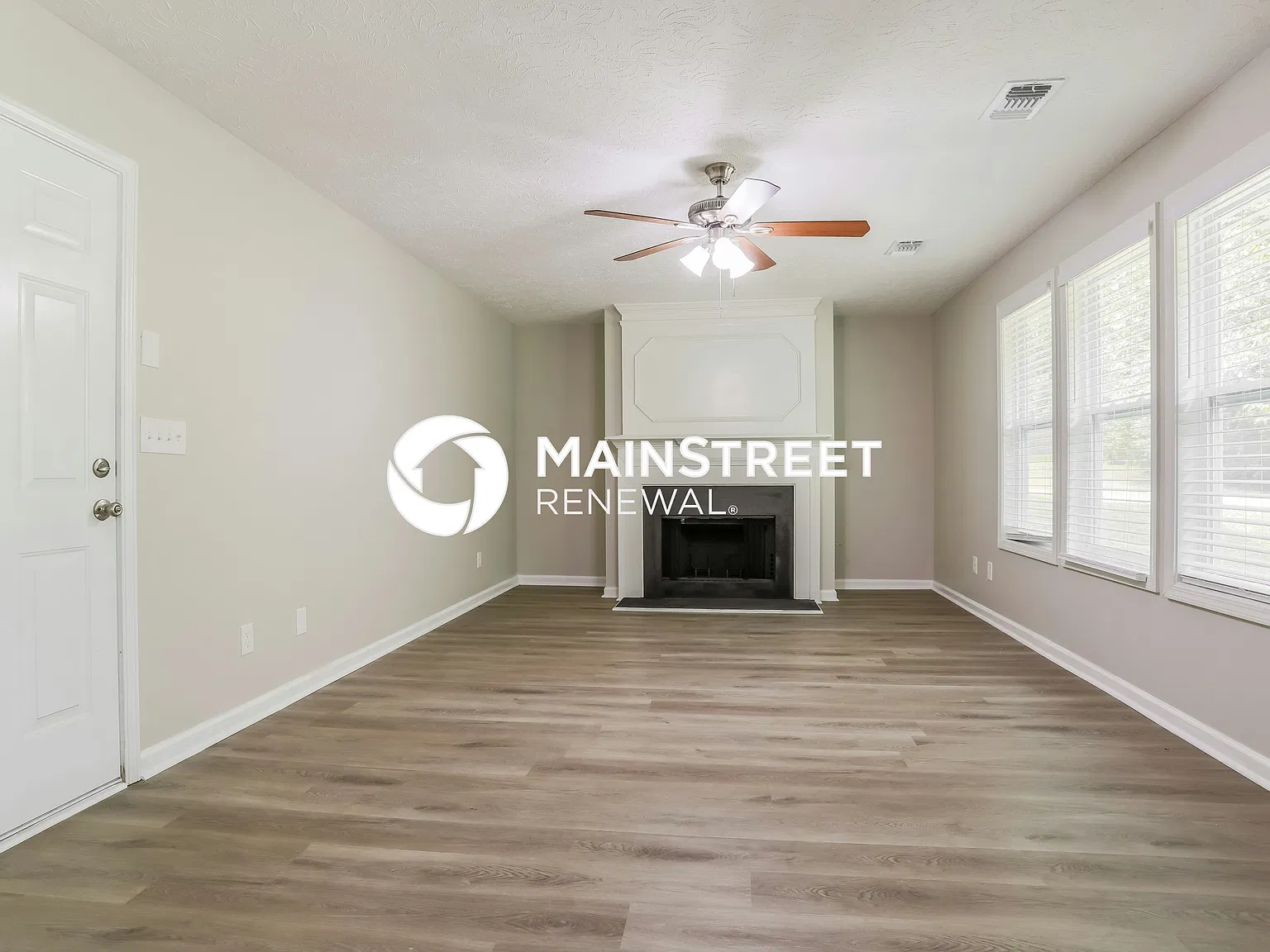 6578 Carriage Ln — Photo 4