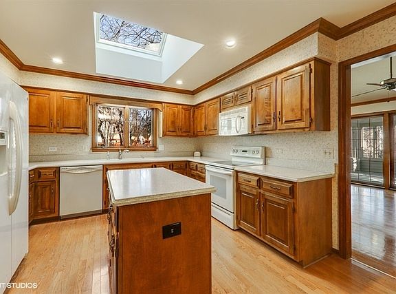 4th image of 1401 Champion Forest Ct #0