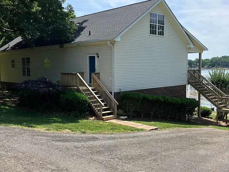 137 Fern Haven Ln — Photo 5
