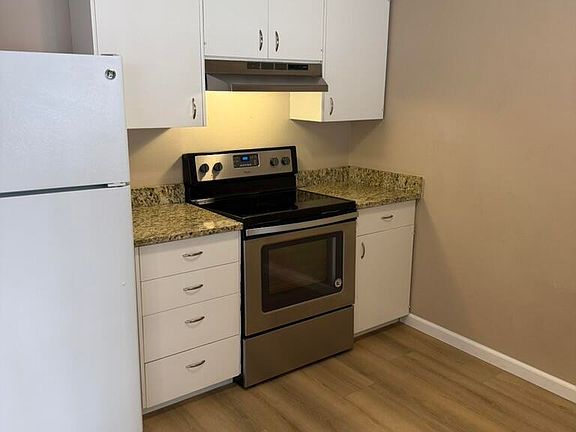 5th image of 10639 W COGGINS Drive