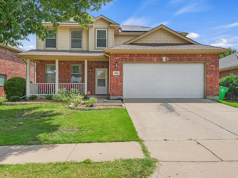 1006 Partridge Dr — Photo 1