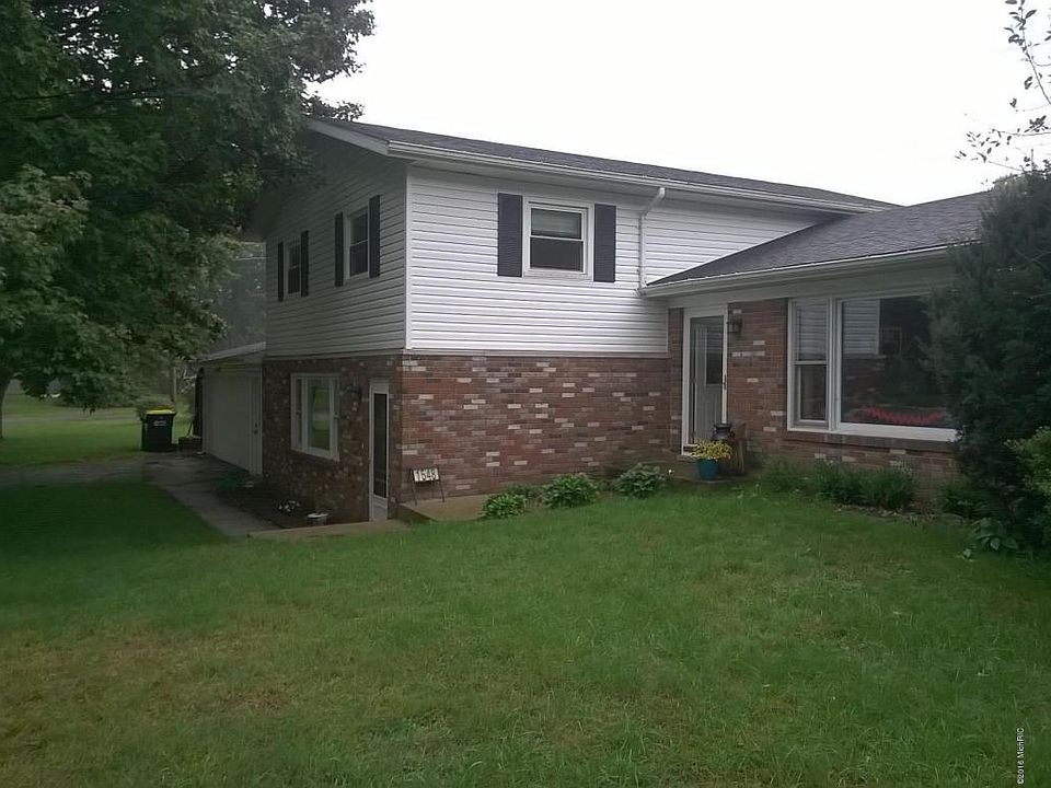 1st image of 1548 N Cherry Dr