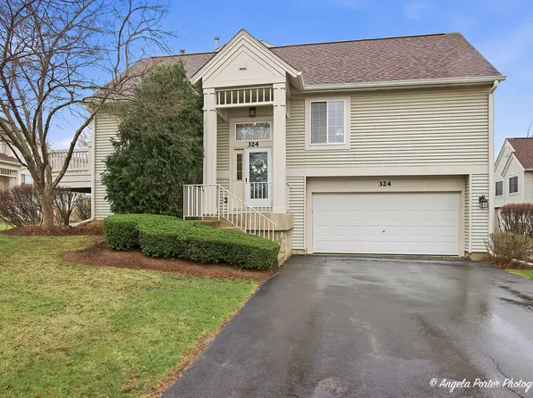 324 New Haven Dr #324, Cary, IL 60013