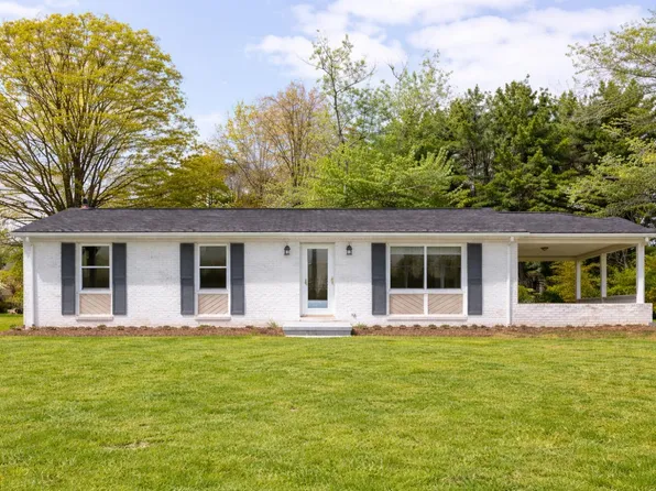 18 Witt Rd, Evington, VA 24550