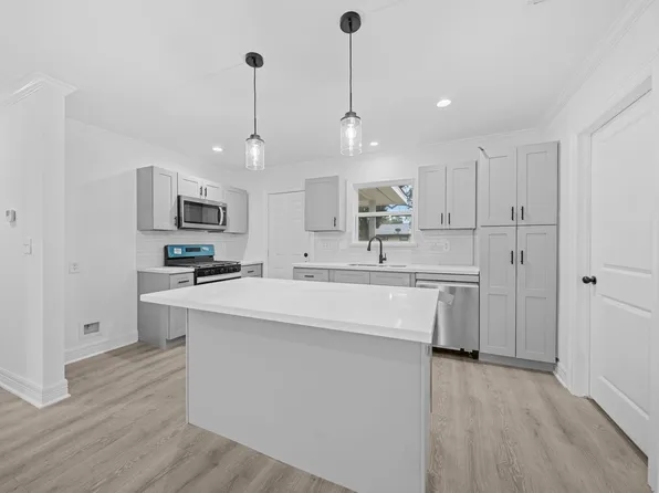 4930 Gren St, Houston, TX 77021