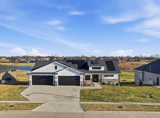 1633 Crestwood Dr, Boone, IA 50036