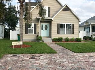 505 Leawood Cir, Naples, FL 34104