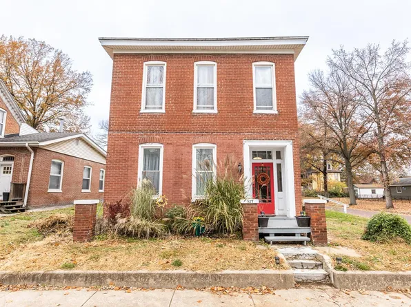 527 E B St, Belleville, IL 62220