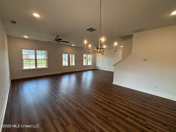 4th image of 7221 Hickory Hollow Rd