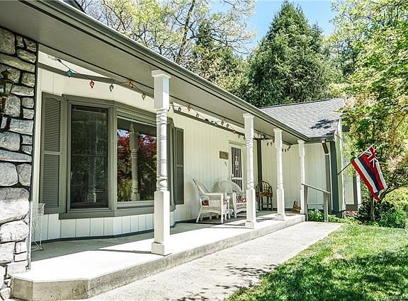2nd image of 43 E Park Dr