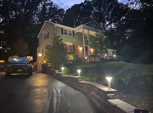 774 Holmdel Rd, Holmdel, NJ 07733