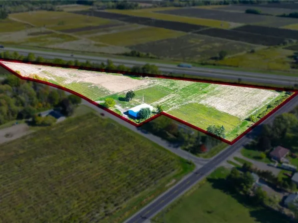 12380 Beebe Rd #7, Silver Creek, NY 14136