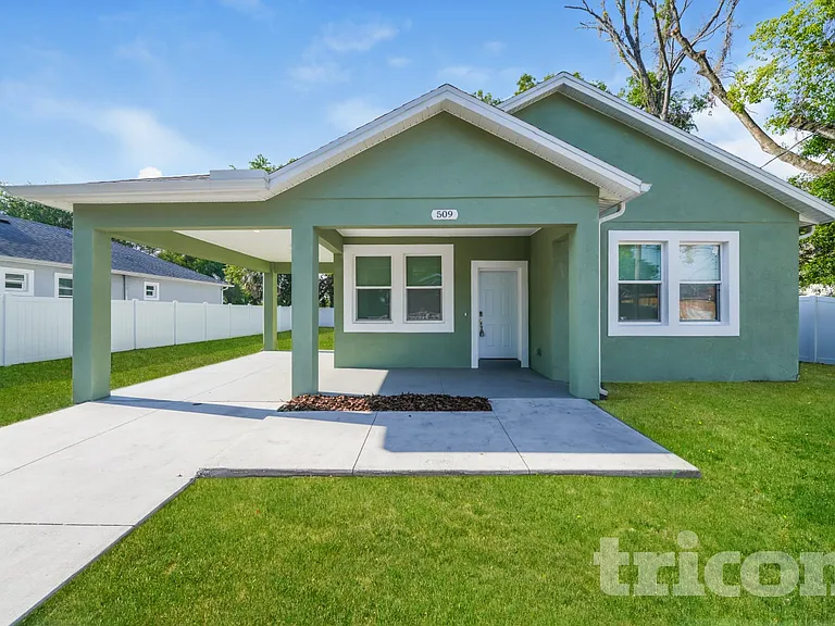 509 E Lake Ave — Photo 1