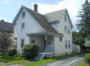 132 Parkview Ave, Bangor, ME 04401