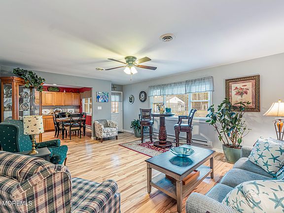 5th image of 49 A Maine Avenue