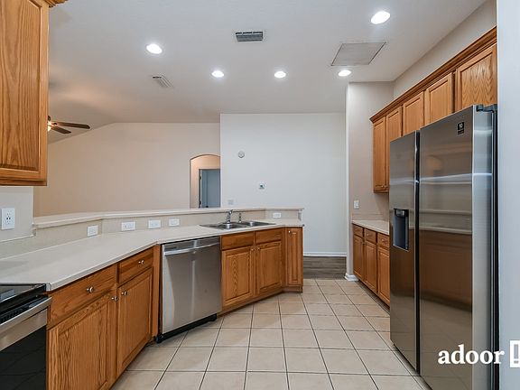 2nd image of 2520 Creekfront Dr