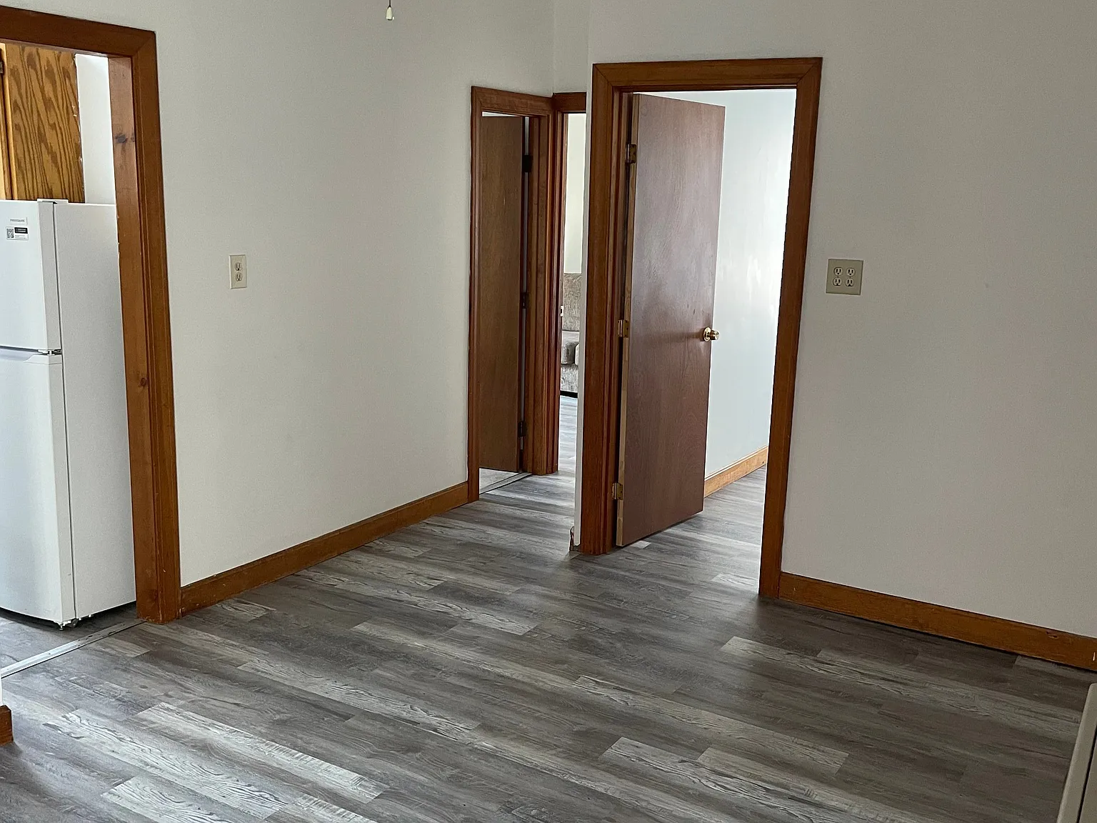 2 bed, 1.0 bath, 796 sqft, $1,500 — Photo 3