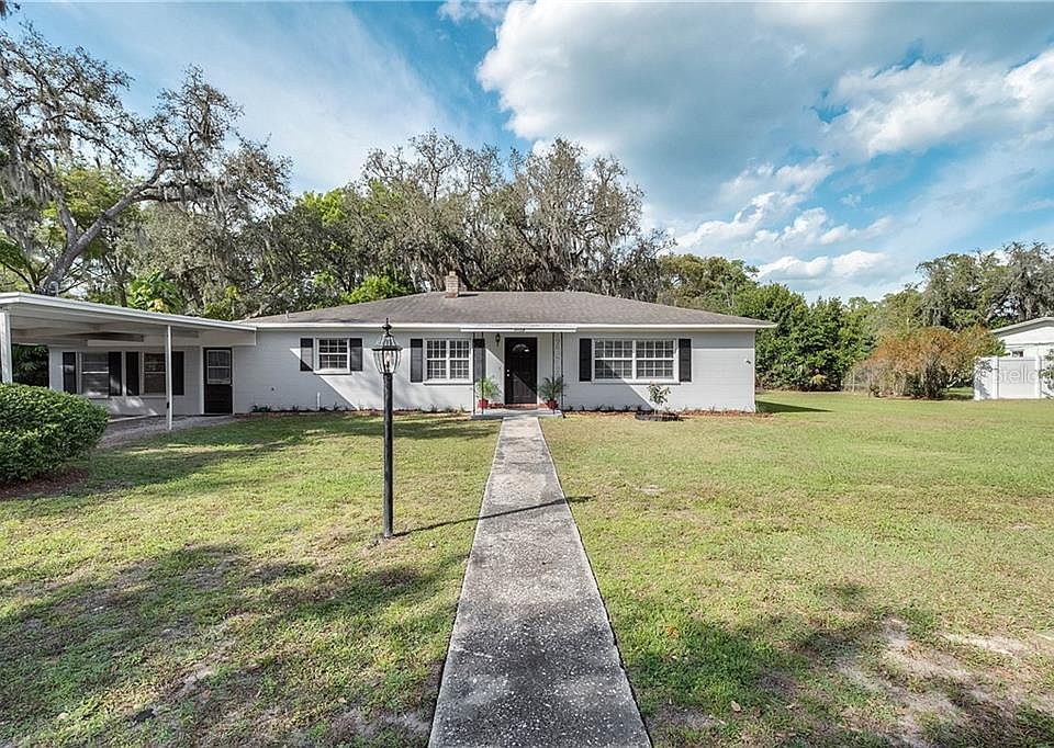 1st image of 7118 Cove Pl