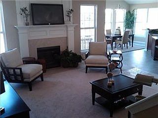 5th image of 6078 Tyndale Ln