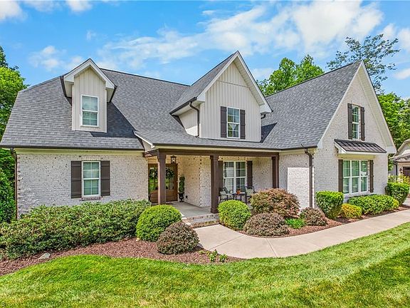4th image of 463 Prescott Dr